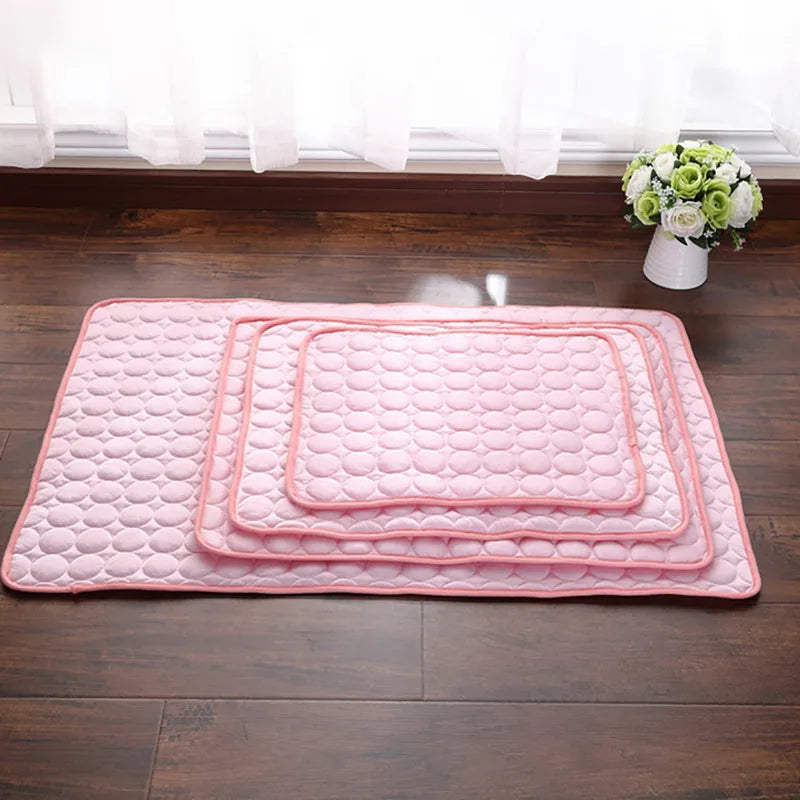 Cooling Dog Mat – Breathable Summer Pet Pad for Cats & Dogs