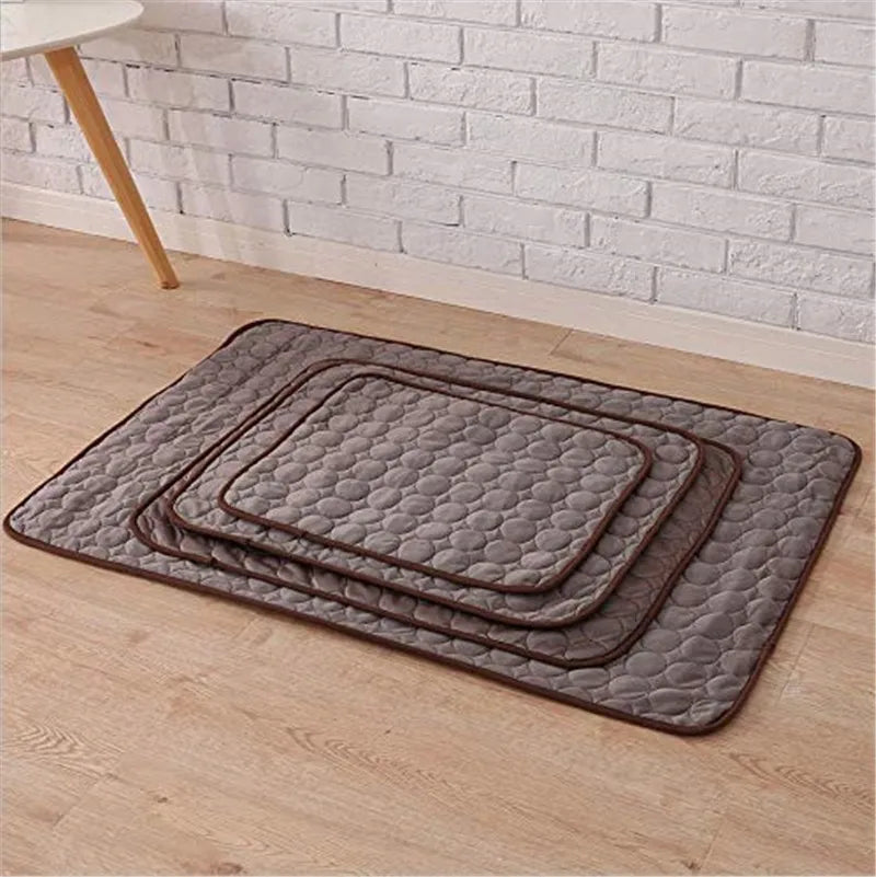 Cooling Dog Mat – Breathable Summer Pet Pad for Cats & Dogs