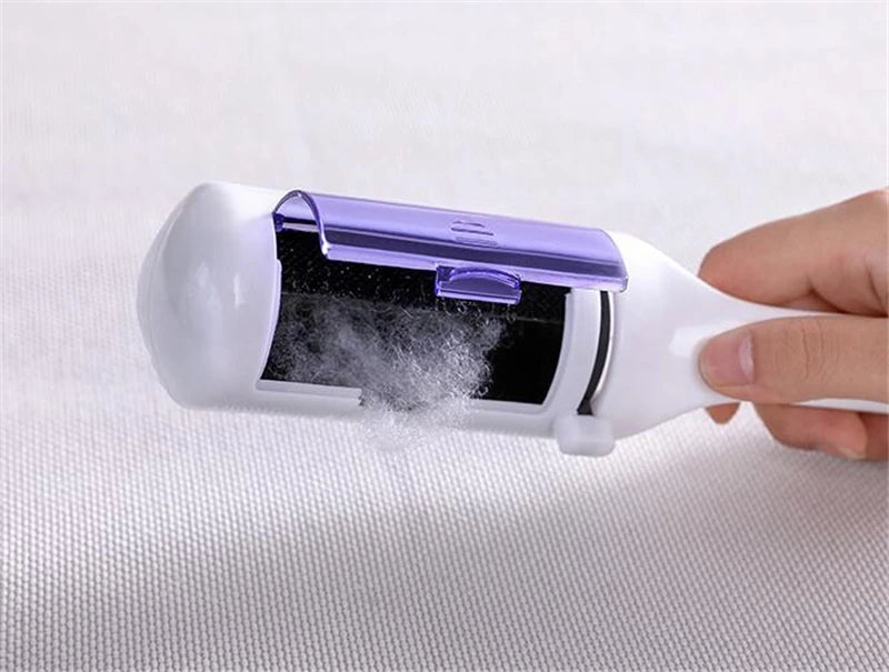 Electrostatic Static Brush - Clothing & Furniture Dust & Pet Hair Remover