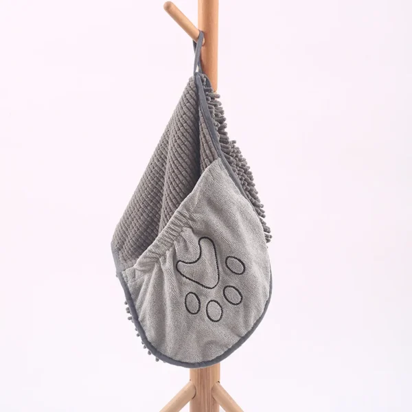 S9283c96be0464318ac4d73a1db94811eY.webp Quick-Dry Pet Bath Towel - Super Absorbent Chenille Robe with Hand Pockets